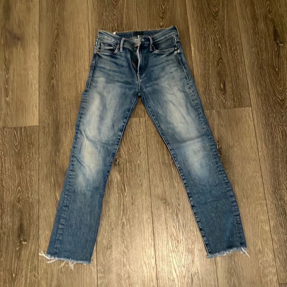 Mother ‘The Rascal’ Crop Jeans size 26 Raw Hem